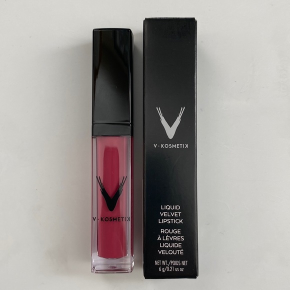 CLOSET CLEANOUT — 4 / $20 DEAL ON THIS ITEM - Picture 1 of 3